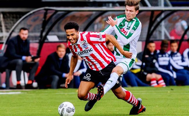 重演了类似 重演了类似