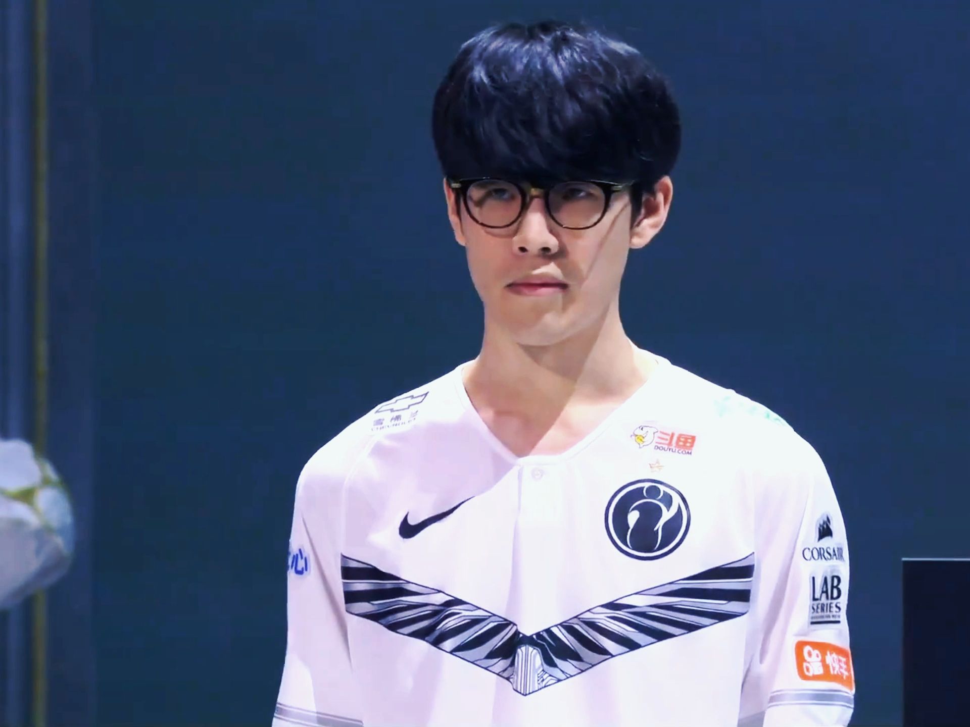 但缺少稳定 但缺少稳定